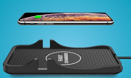 2-in-1 Car Navigation Anti-Slip Mat Wireless Charger